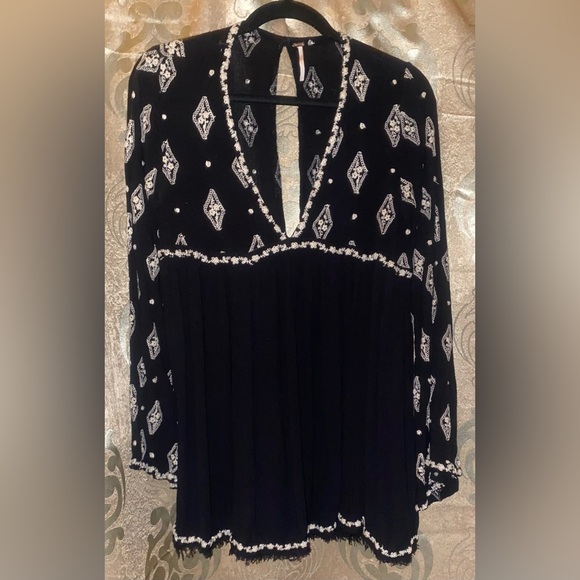 Free People Tops - Free People Sheer Lace Bohemian Women’s Tunic Size Small Cottagecore